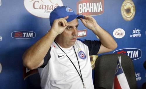 “Bahia está de parabéns”, exalta técnico Gilson Kleina após vencer Flamengo