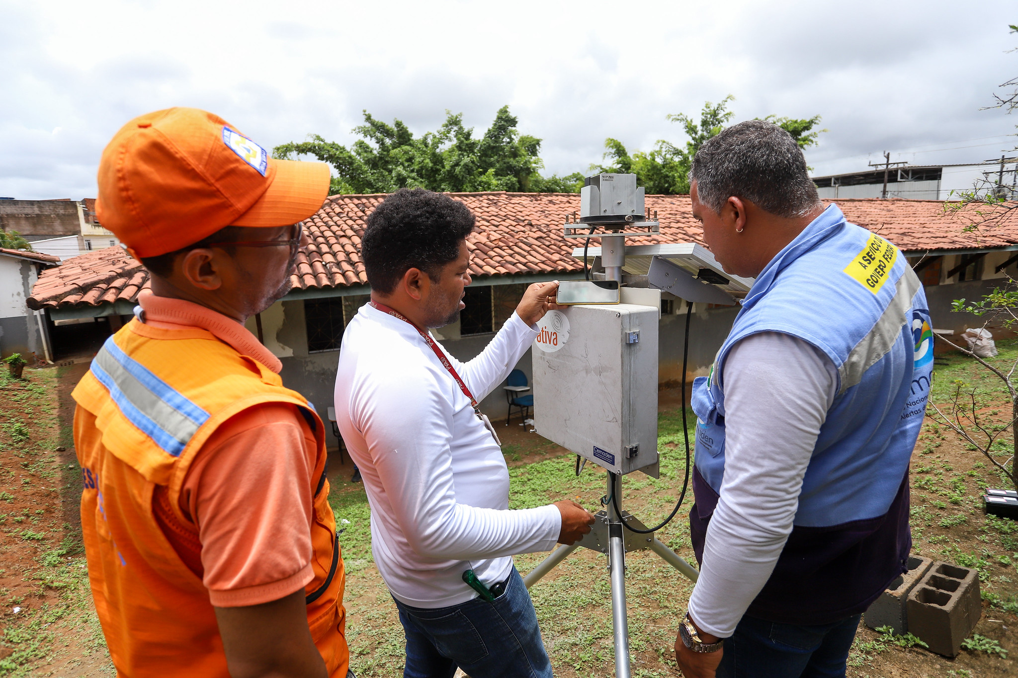 Lauro de Freitas ganha reforço no monitoramento das chuvas e passa a contar com seis Pluviômetros Automáticos
