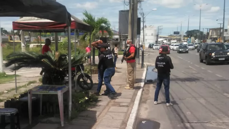 Homem considerado pela polícia com um dos maiores assaltantes de ônibus de Salvador e região metropolitana é preso