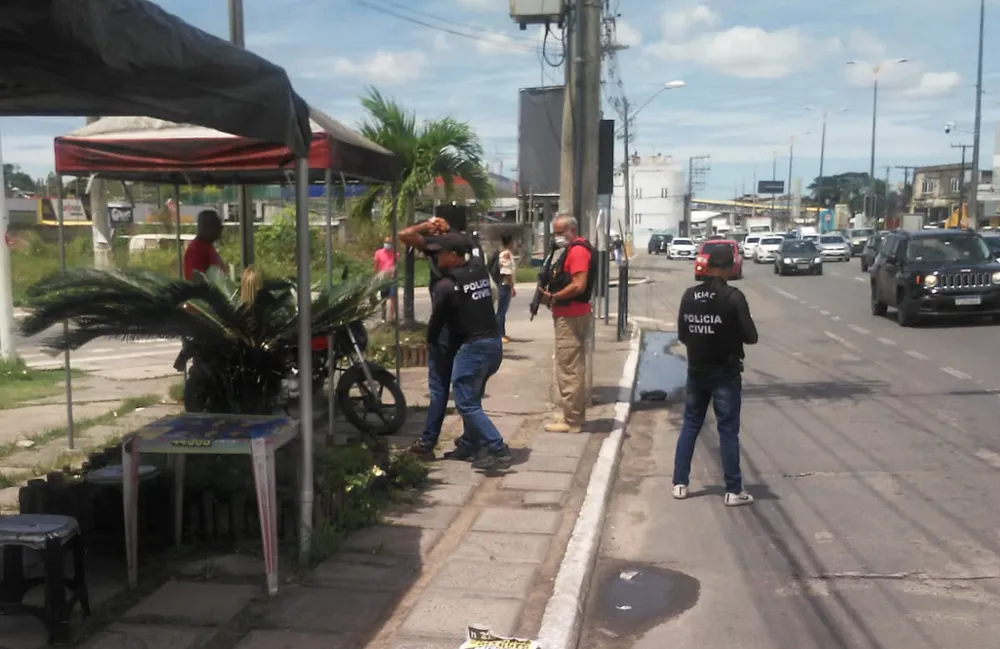 Homem considerado pela polícia com um dos maiores assaltantes de ônibus de Salvador e região metropolitana é preso