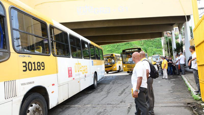 Rodoviários e donos de empresas de ônibus de Salvador chegam a acordo de reajuste salarial de 4,2%; entenda