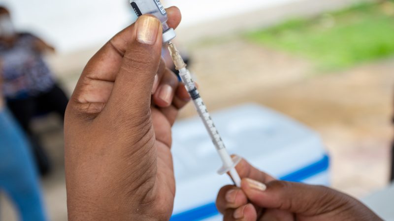 USFs Tarumã e São Judas Tadeu, em Itinga, passam a aplicar diariamente vacina contra a Covid-19